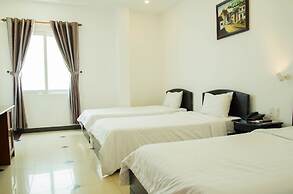 Xuan Hung Hotel