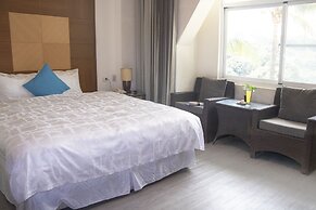 Le Beau Max Resort