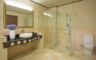 Le Beau Max Resort