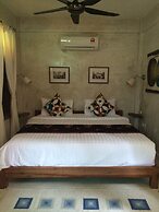 Panji Panji Tropical Wooden Home