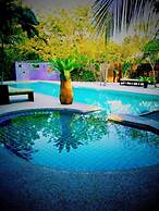 Panji Panji Tropical Wooden Home