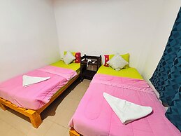 Miss Hong House
