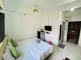 Miss Hong House
