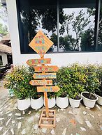 Miss Hong House