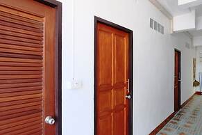 Miss Hong House