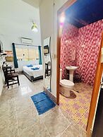 Miss Hong House