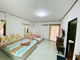 Miss Hong House