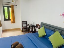 Miss Hong House