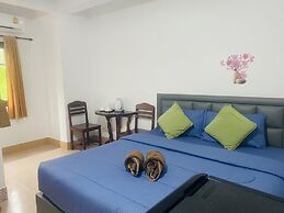 Miss Hong House