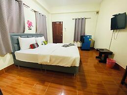 Miss Hong House