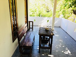 Miss Hong House