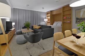 Stradonia Serviced Apartments