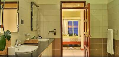 Sovereign Hotel