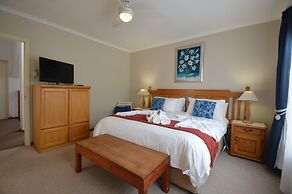 Bayside Lodge