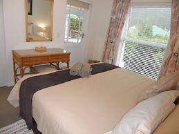 Bayside Lodge