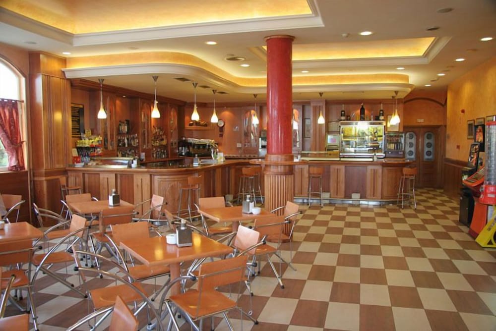 Hotel Camino Real