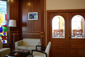 Hotel Camino Real