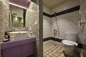 Shi Chi Hotel