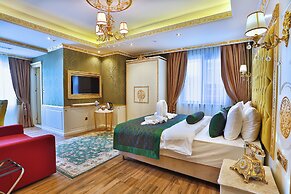 Hotel Emirhan Palace