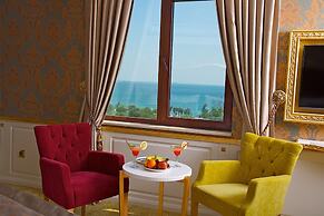 Hotel Emirhan Palace