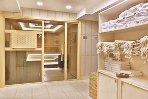 Hotel Emirhan Palace