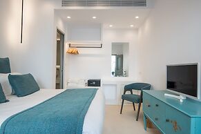 Senia Hotel