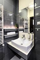 Platinum Aparthotel