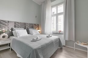 Platinum Aparthotel