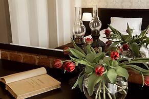 Alfavit Hotel
