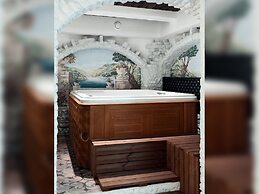 Vintage Hotel