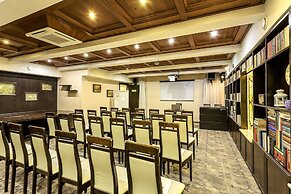 Vintage Hotel