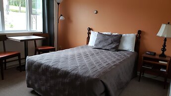 Cornerstone Motel