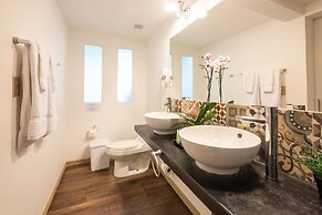La Vela Boutique Hotel