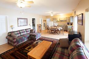 Sunny Point Resort Cottages and Inn