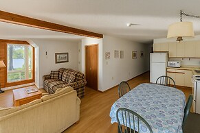 Sunny Point Resort Cottages and Inn