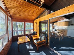 Sunny Point Resort Cottages and Inn