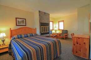 Sunny Point Resort Cottages and Inn