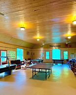 Sunny Point Resort Cottages and Inn