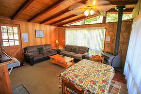 Sunny Point Resort Cottages and Inn