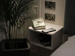 Quinlan & Cooke Boutique Townhouse