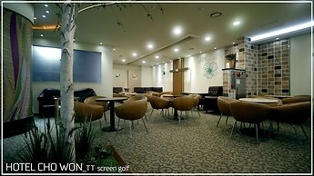 Hotel Chowon