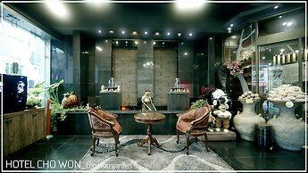 Hotel Chowon