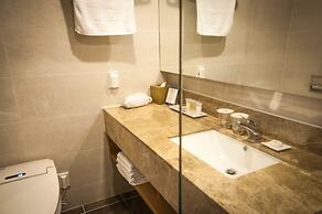 Benikea Jungmun Hotel