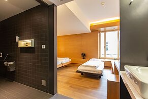 Hyve Hotel Basel - Hostel