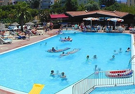 Club Turquoise Apartments