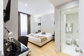 Floris Hotel