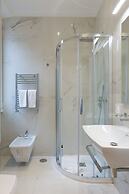 Floris Hotel