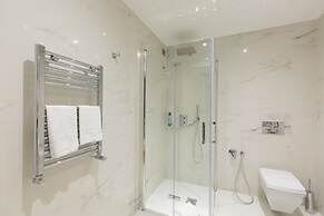 Floris Hotel