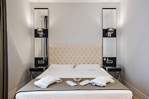 Floris Hotel