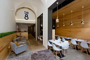 The 8 Downtown Suites